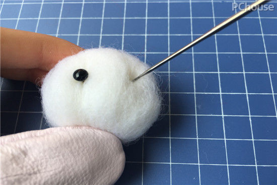 兔子毛绒挂件diy,diy羊毛毡钥匙扣小熊