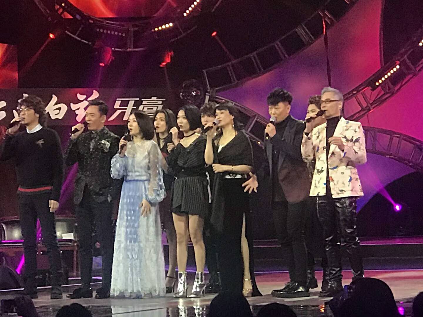 台湾著名甜歌皇后,一代甜歌皇后歌曲