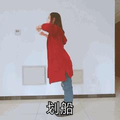 骨科医生推荐：每天五个小动作，站着就能护脊柱！缓解肩背痛很简单