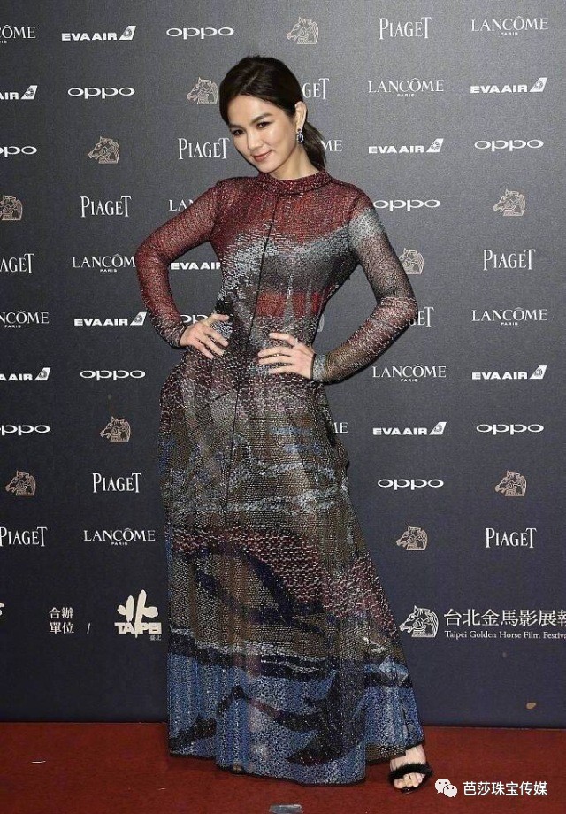 女星们热宠的disco风该戴什么珠宝？Party季绝对帮到你！