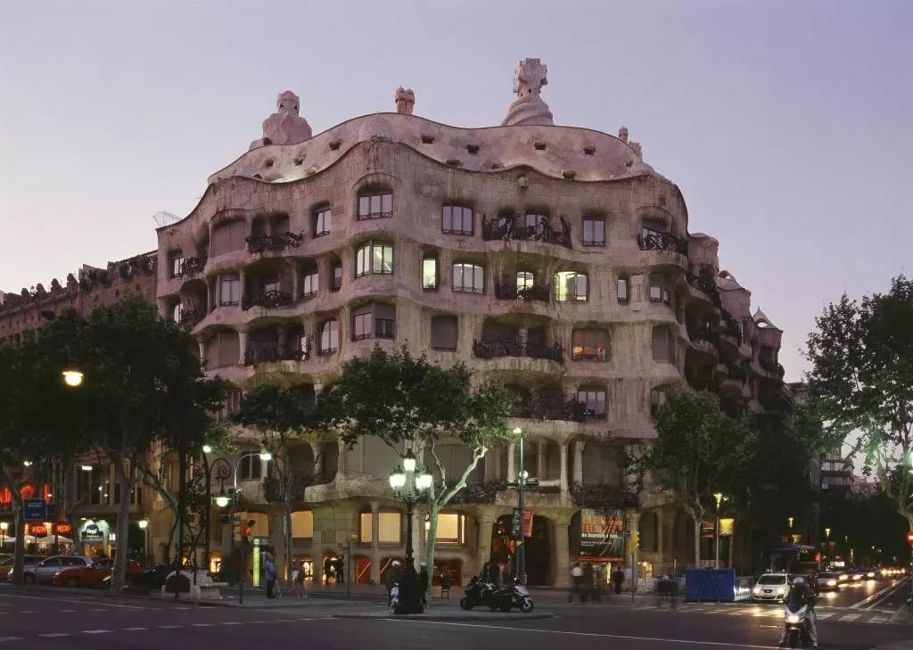 节日氛围渐浓，来西班牙买买买！