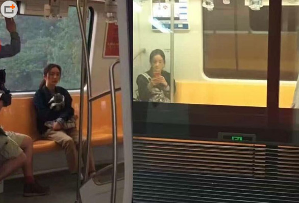 杨幂演的戴斗笠的村姑形象,杨幂直播怼主持人按剧本