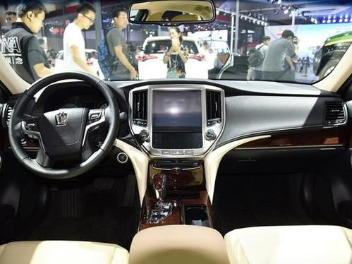 新款皇冠suv油电混合,全新2024款蔚来es8