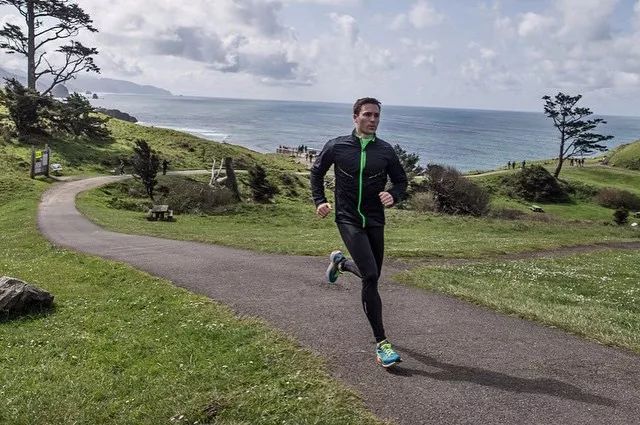 有个爱运动的男友是什么体验,有一个爱跑步的男朋友