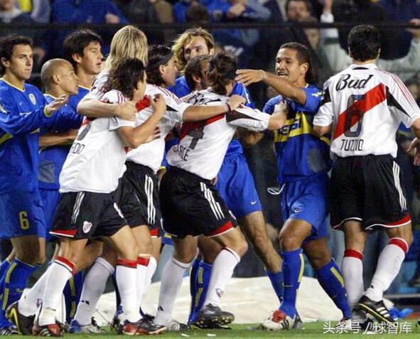 盘点世界足坛最火爆的九大德比战,足坛十大德比