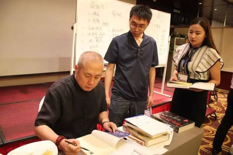 销售拜访客户前需要做哪些准备,销售如何拜访客户才能提高成功率