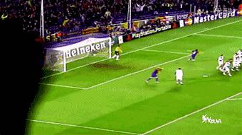 小罗蝎子摆尾进切尔西一个球,小罗扭屁股射门