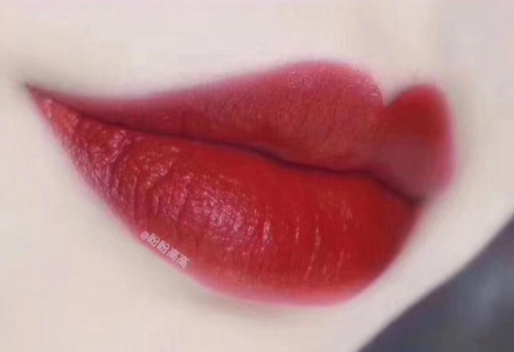 奶茶色的口红哪个品牌好,日常用口红色号品牌推荐