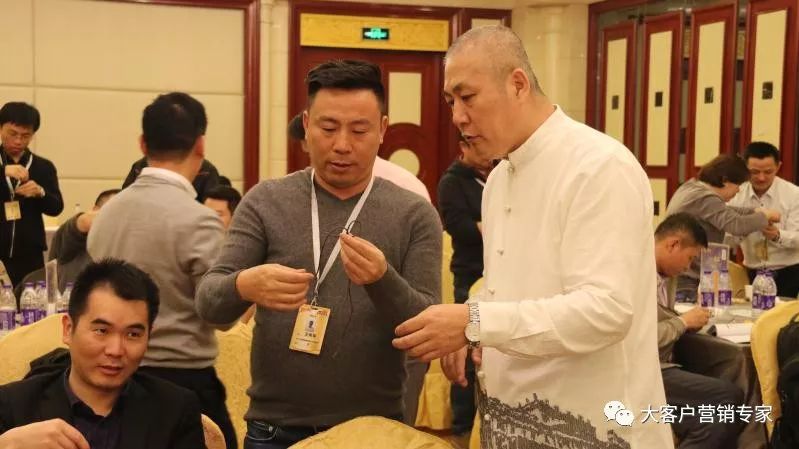 销售拜访客户前需要做哪些准备,销售如何拜访客户才能提高成功率