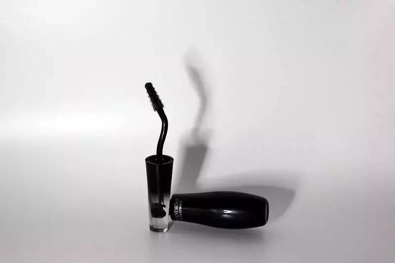 CPB、Dior等贵妇彩妆，真有吃土*党**专用平替款吗？