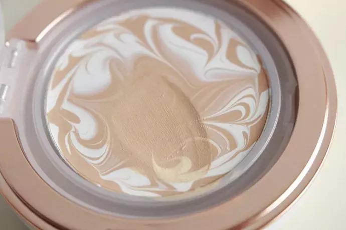 CPB、Dior等贵妇彩妆，真有吃土*党**专用平替款吗？