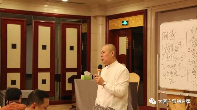 销售拜访客户前需要做哪些准备,销售如何拜访客户才能提高成功率