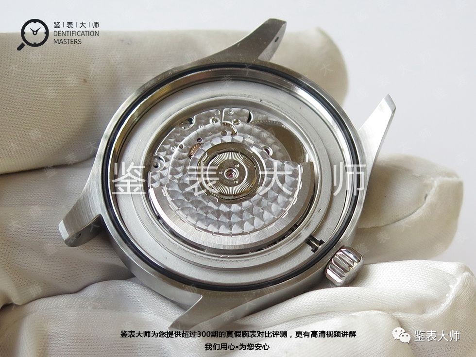 延续经典高富帅专用腕表，万国小王子拆机评测