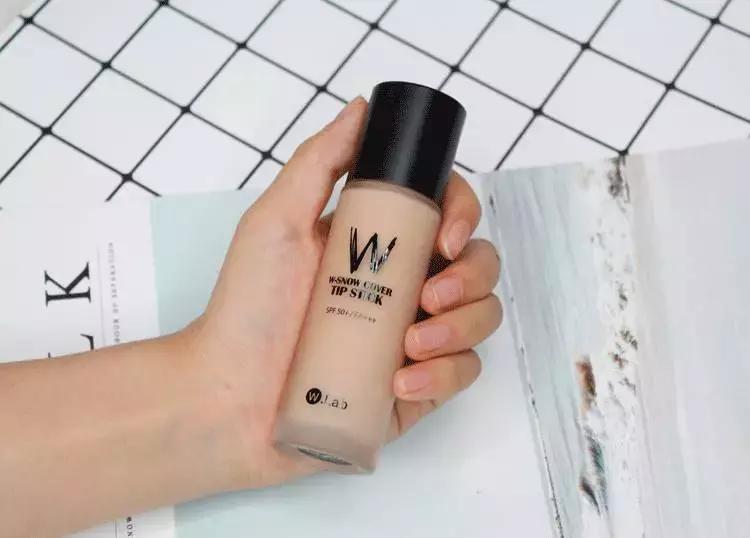 CPB、Dior等贵妇彩妆，真有吃土*党**专用平替款吗？