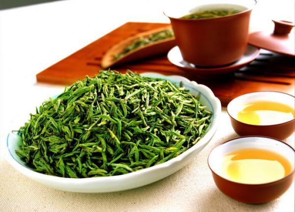 舌尖上的LA萌蒂—能喝出白胡子的奶盖茶