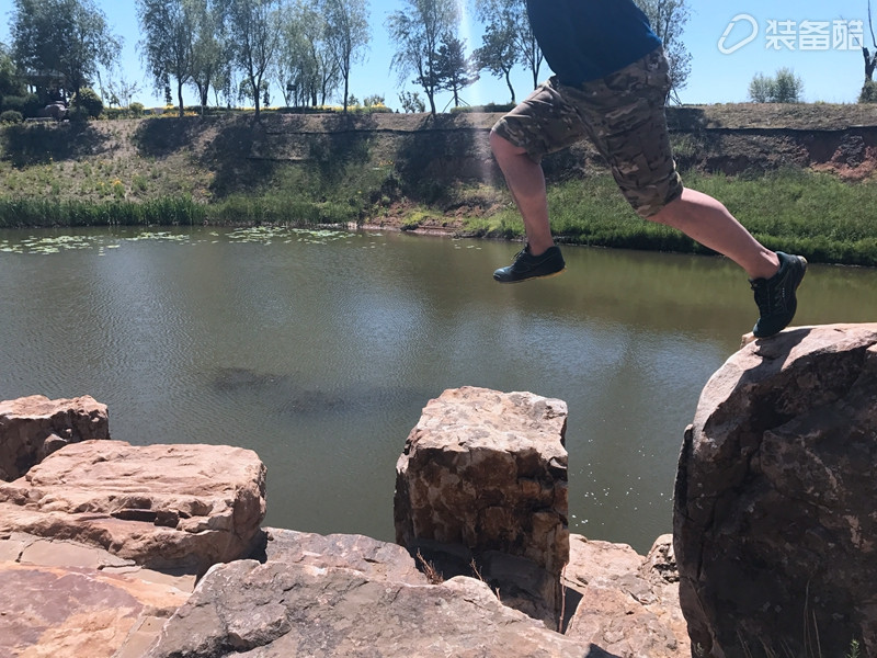 能翻山越岭也能走遍大江南北,能翻山越岭山海皆可平