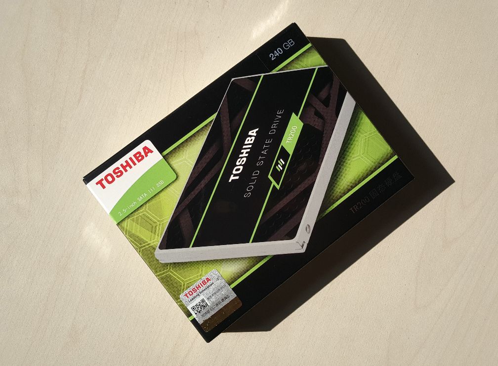 64层3DBiCSFLASH™SSD—东芝TR200固态硬盘简测