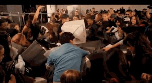 美国家庭面临的困难,一个美国家庭的成长