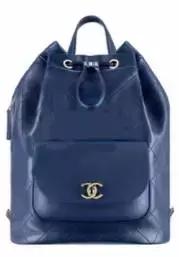 刘雯每月收入多少钱,刘雯收入2018排第几