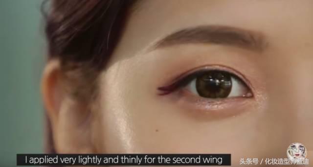 用眼线笔画眼线的画法视频,眼线难画怎么办