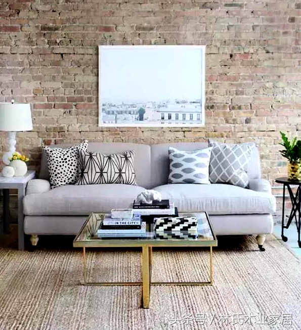 能用靠垫分分钟解决的问题，绝不用几千上万换装！