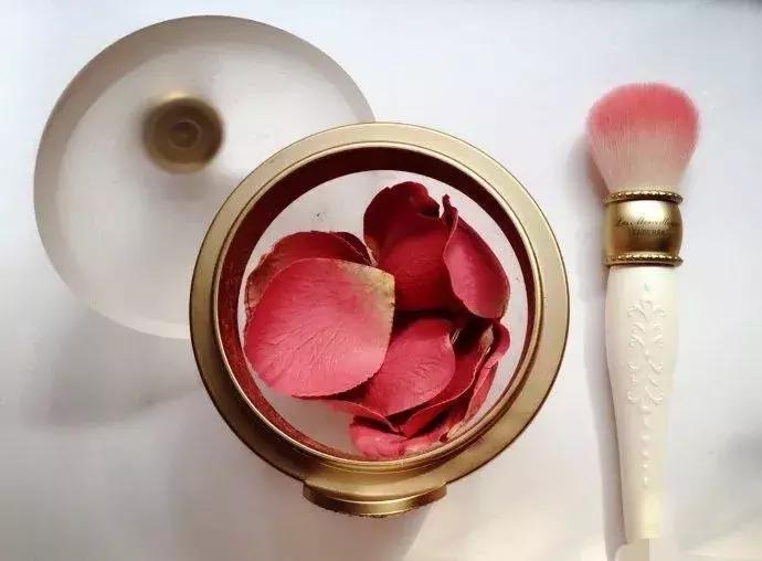 大牌化妆品值得拥有哪些,很有高级感的大牌化妆品