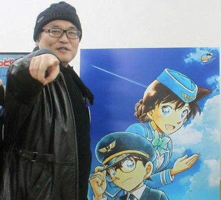 柯南里黑衣组织举枪的是谁,柯南黑衣组织boss大揭秘