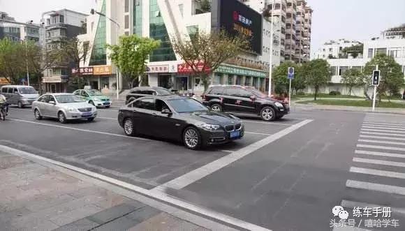 科目三偶遇红灯怎么解决,科目三闯了红灯谁负责