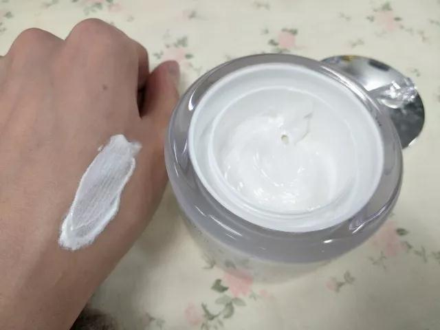 测评100个底妆,干皮大牌底妆真实测评