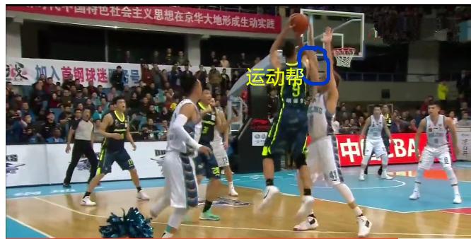 首钢后卫方硕的高光时刻,广东首钢方硕最后一球
