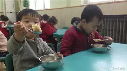 今天第一场雪视频,今天的第一场雪视频