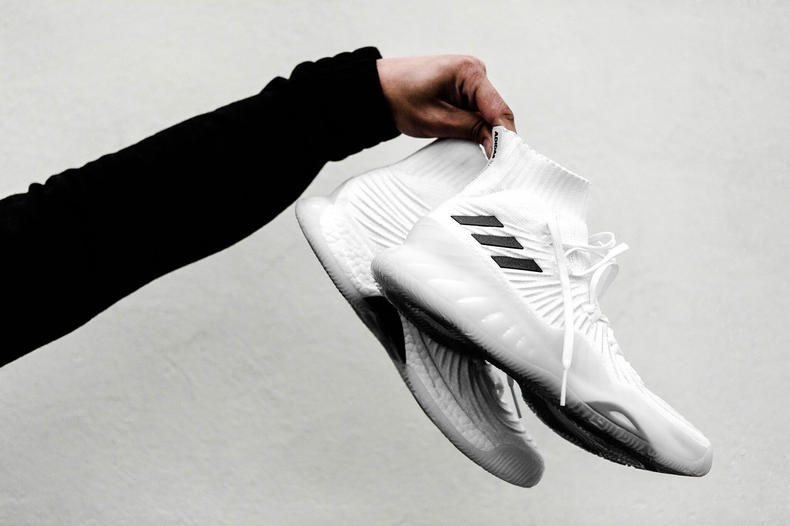 轻质舒适透气运动鞋学生党,低帮透气耐磨轻质百搭