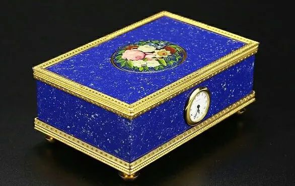 圣诞节，请送我一个八音盒