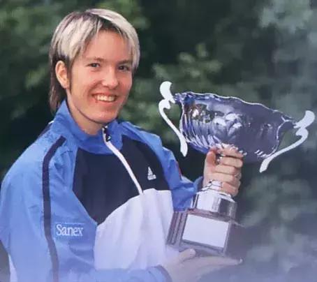 比利时双姝网球对决,比利时双姝对战威廉姆斯