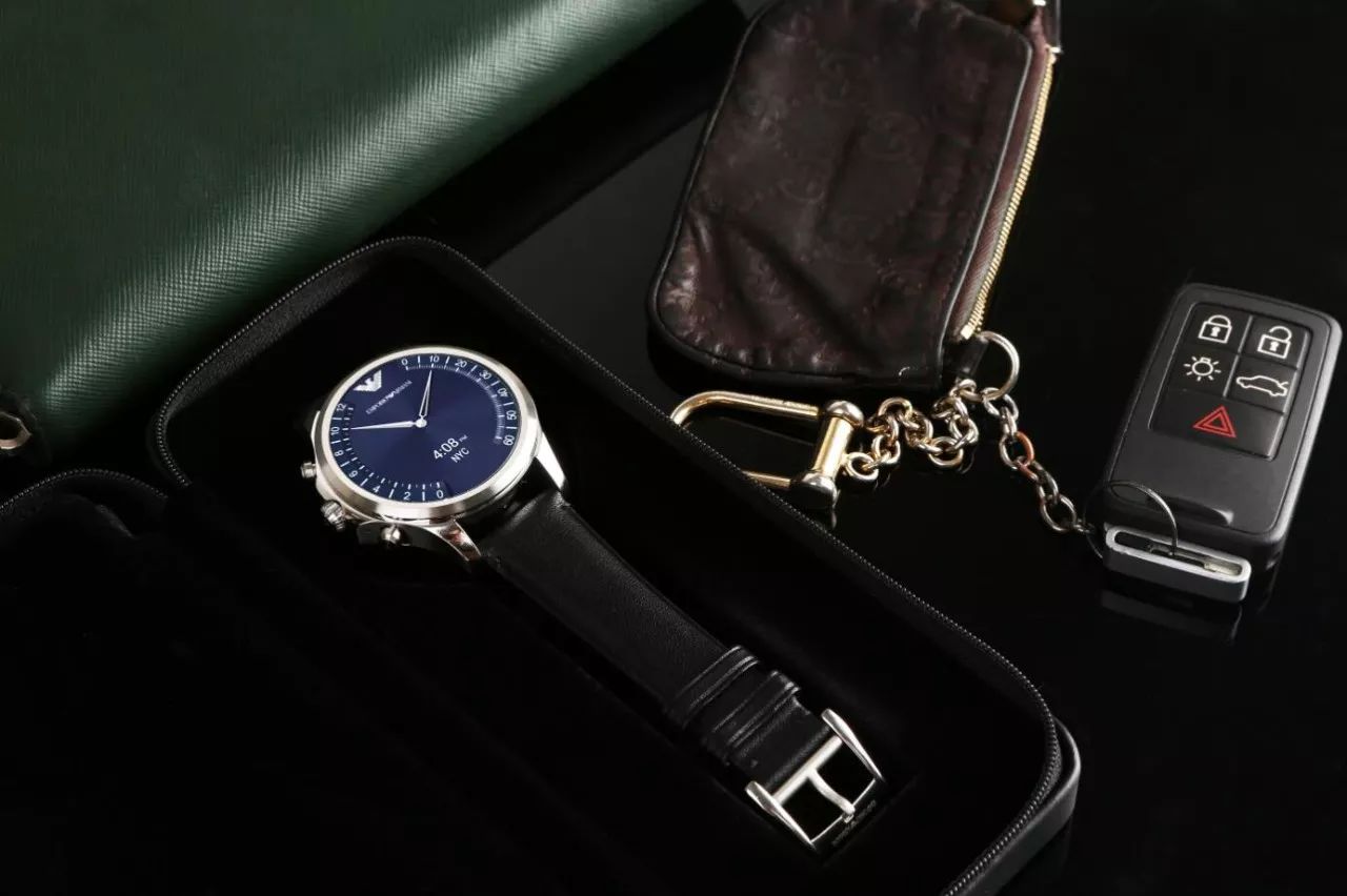 智能腕表阿玛尼,阿玛尼智能手表art3027