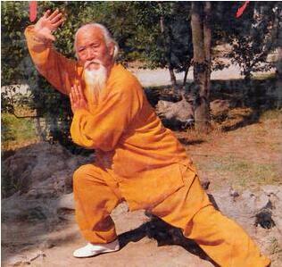 为什么很多武术高手很瘦,为什么传统武术的人个子都矮