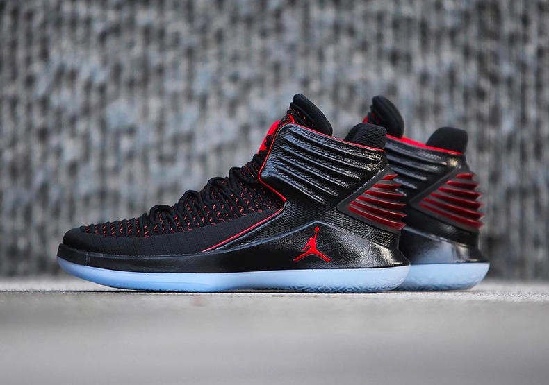 轻质舒适透气运动鞋学生党,低帮透气耐磨轻质百搭