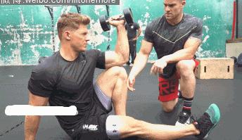 肩部训练如何不伤肩关节,肩部训练后关节损伤如何恢复