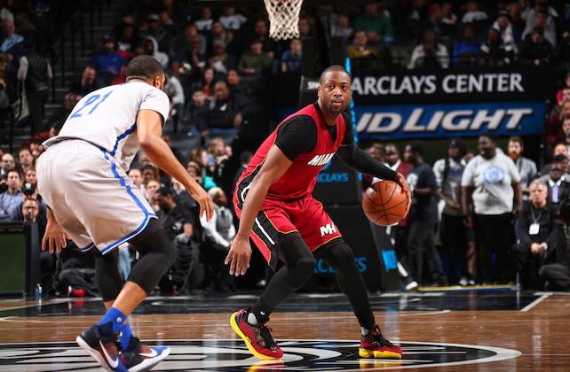 crossover另一只手接不住球,crossover防守撤步