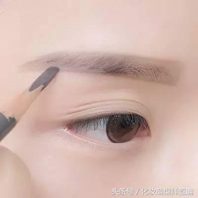 画好眉毛的技巧,画好眉毛的重要性