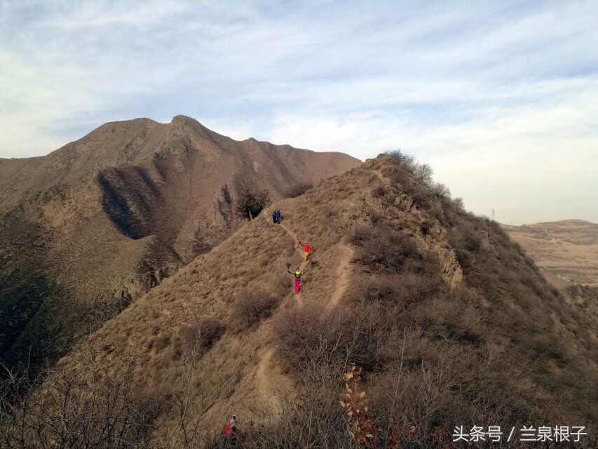 兰州冬日游景点推荐,兰州抱龙山龙脊