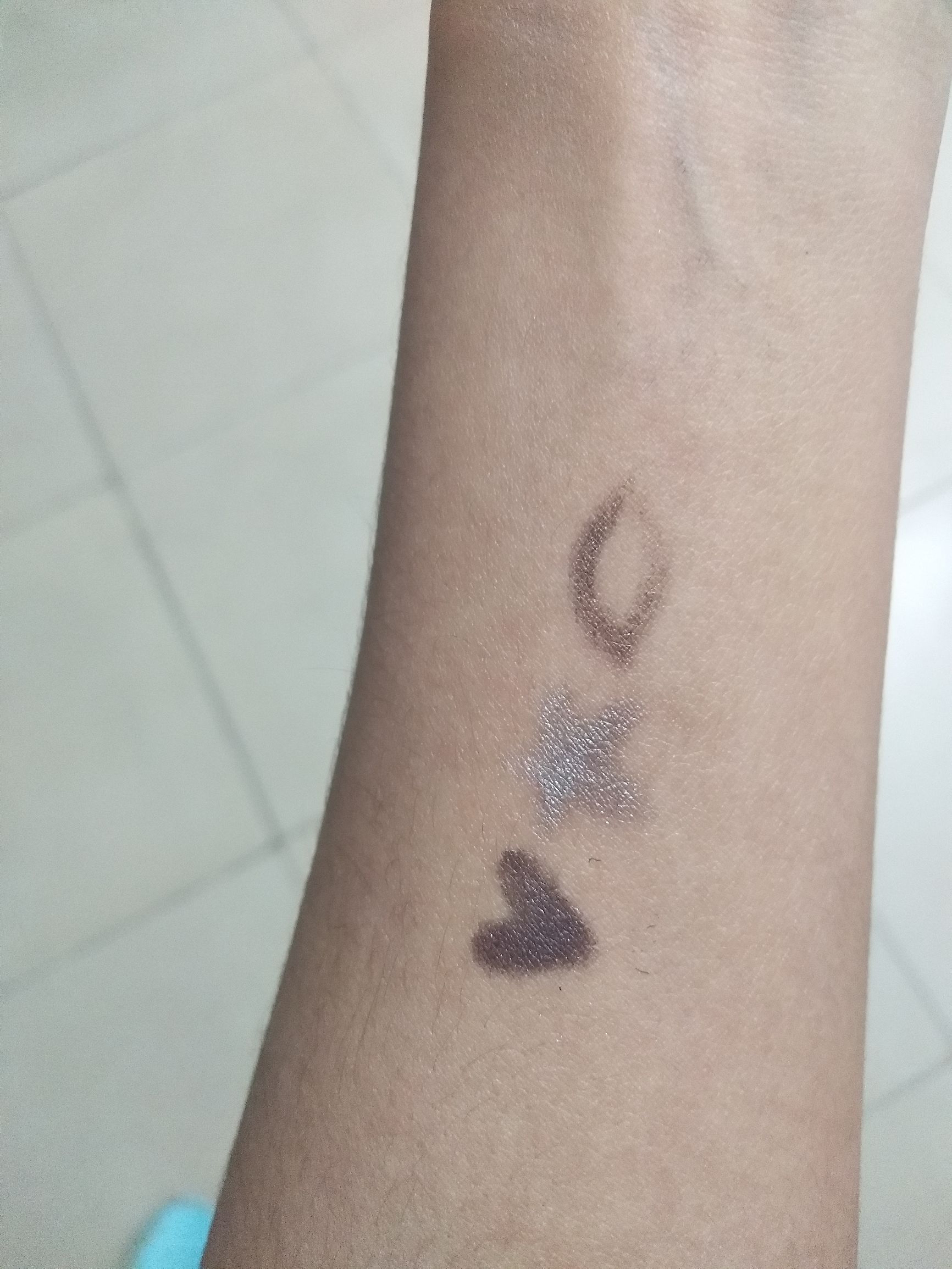 稚优泉粉底液,稚优泉新品遮瑕液