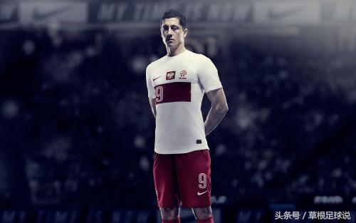 关于足球的高清壁纸,超好看的足球壁纸