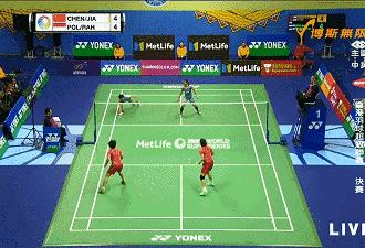 双打后场正手被动球到底怎么处理,羽毛球双打被动过渡不起球技巧