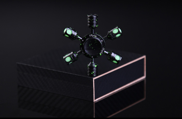 发光指尖陀螺限量版黑科技,发光炫酷指尖陀螺开箱