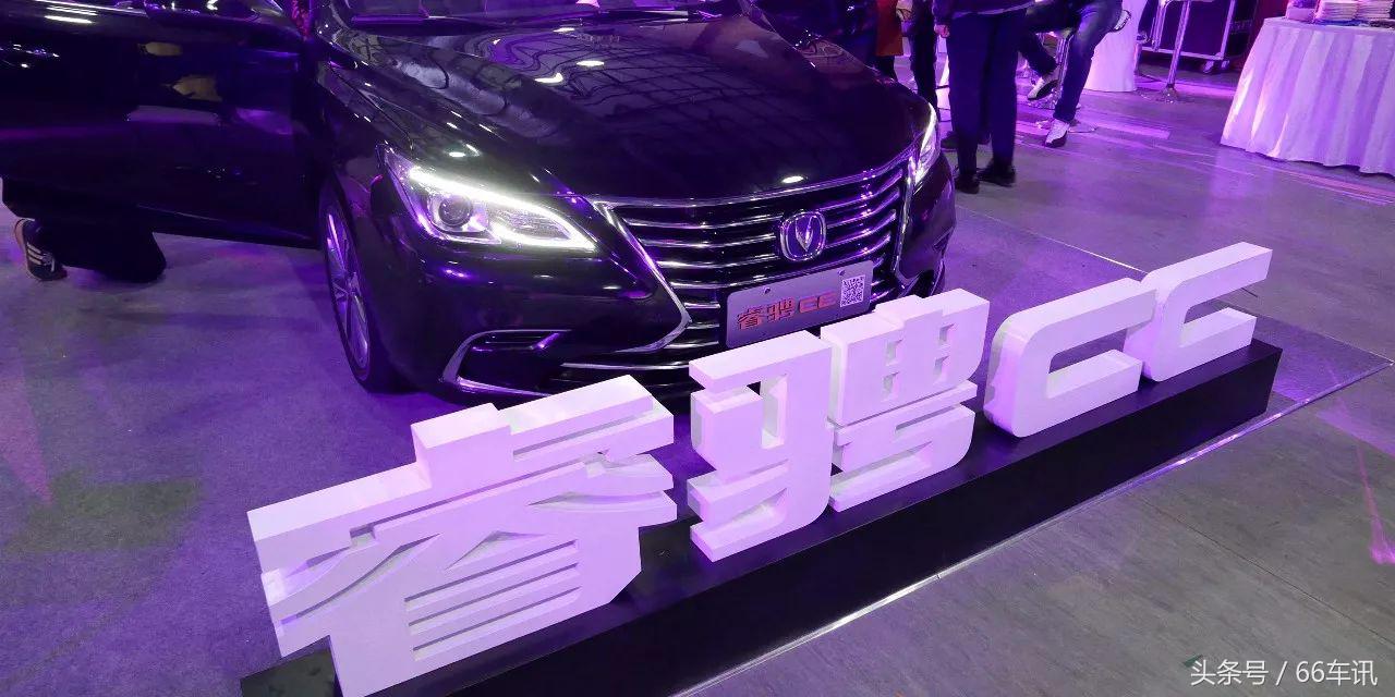 不只奥迪灯玩得溜，长安新车竟带呼吸LED大灯、黑科技中控！