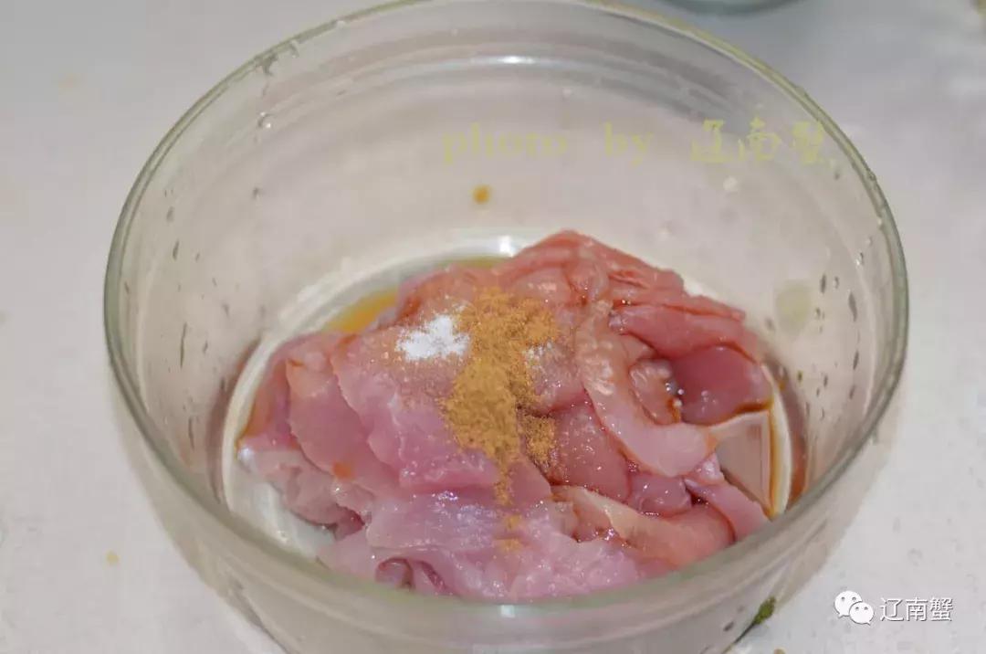 炒肉老是粘锅怎么办？用这个方法，普通锅也能找到不粘锅的感觉