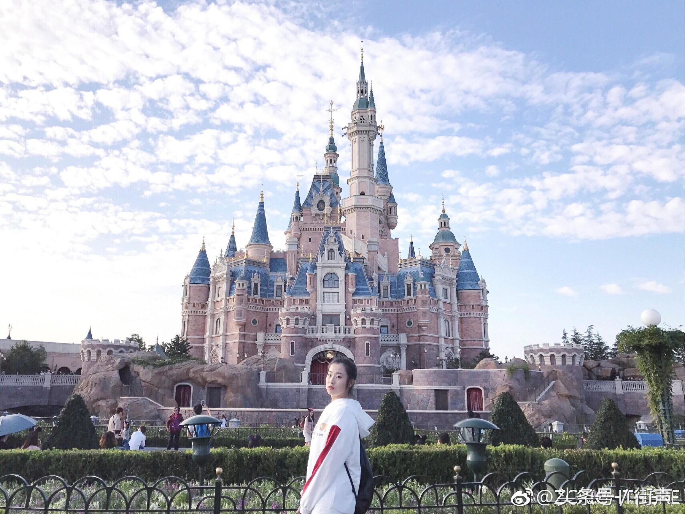 zc：“小透明”嘻哈少女前进中