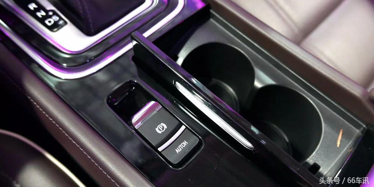 不只奥迪灯玩得溜，长安新车竟带呼吸LED大灯、黑科技中控！