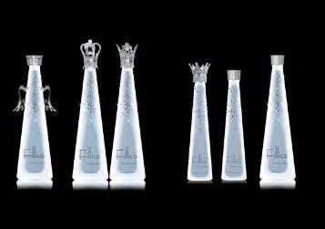 喝1000元矿泉水,喝一千块钱的矿泉水